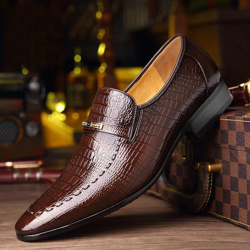 LUCAS VERT® Crocodile Pattern Dress Shoes