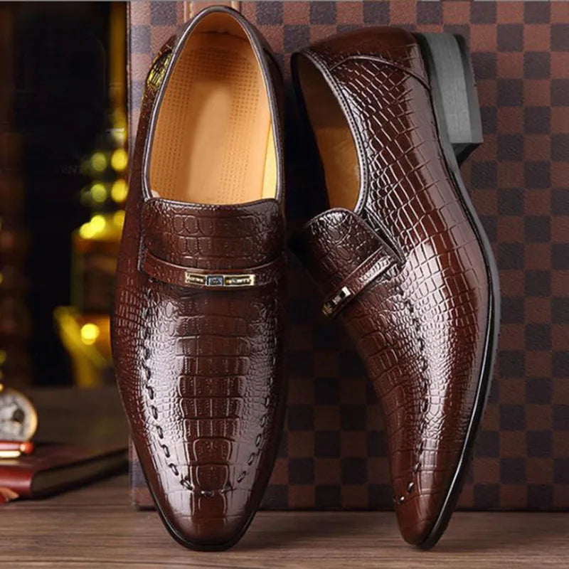 LUCAS VERT® Crocodile Pattern Dress Shoes